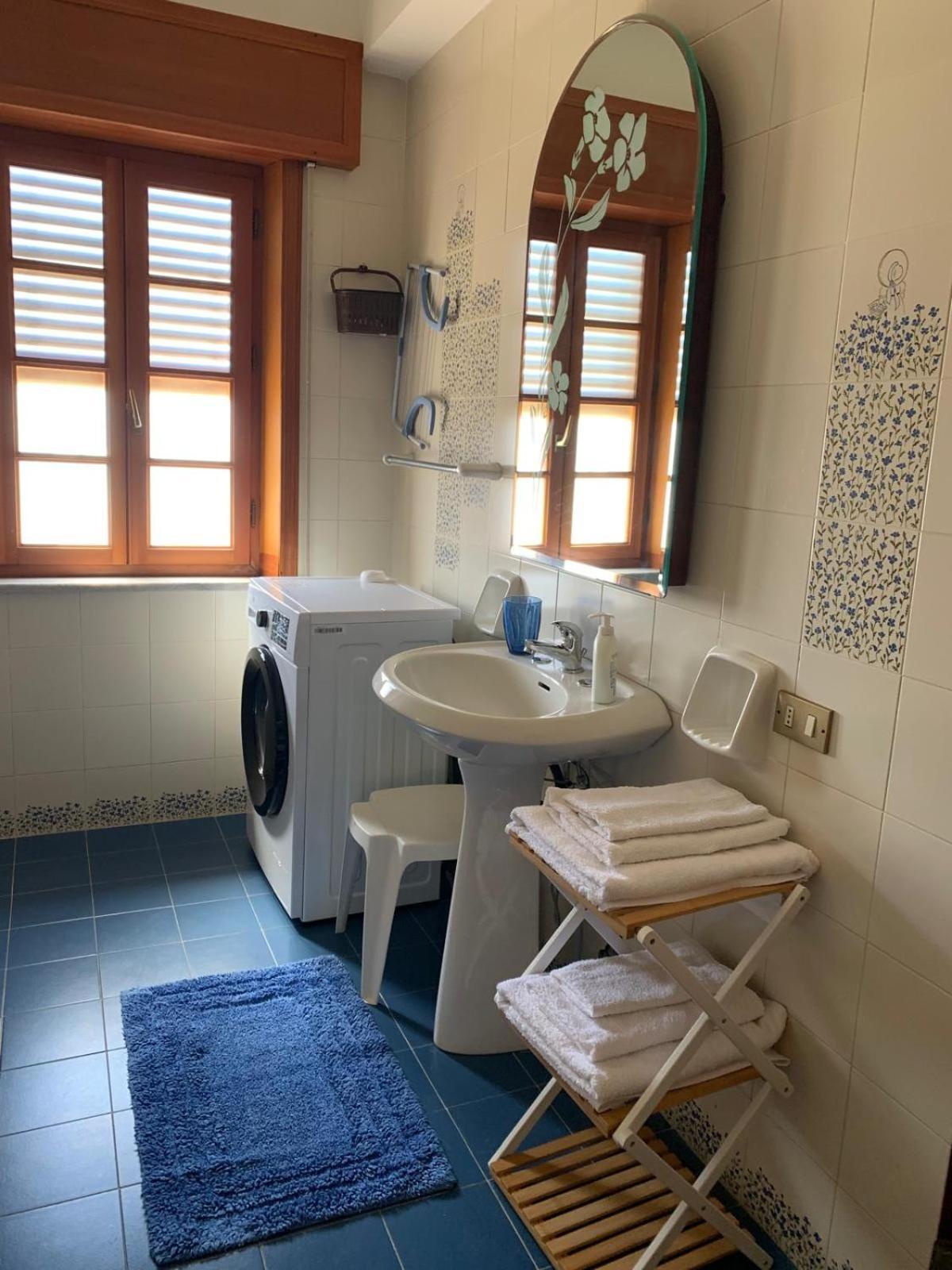 Casa Vacanza Torre Di Mezzo - Tramonto Marausa Luaran gambar